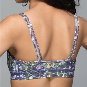 Lululemon Straight Up Bra